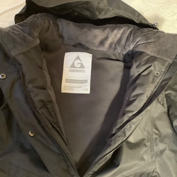 Gerry Jacket, Women’s Size Large, Black Nylon - Picture 2 of 9